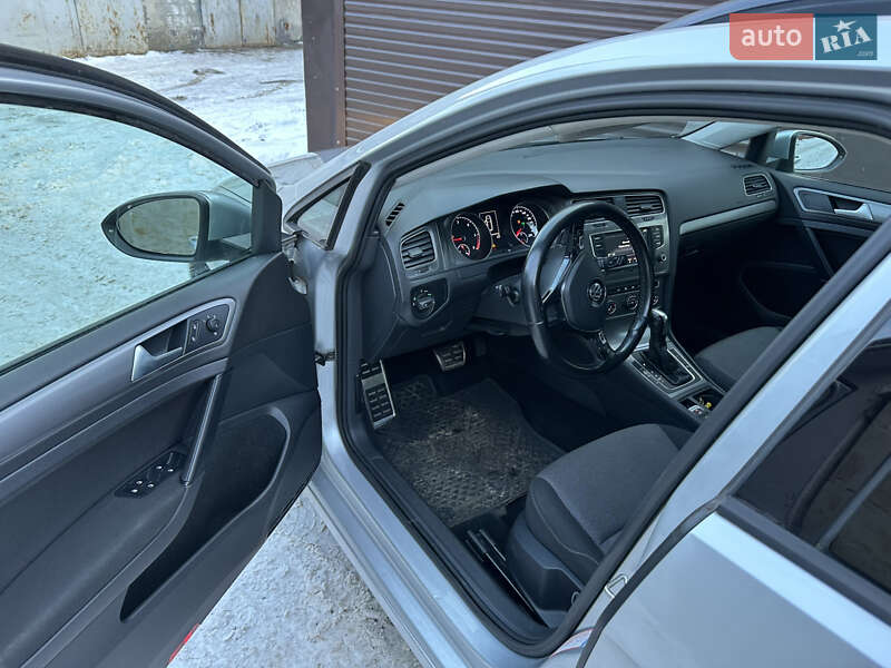 Volkswagen Golf 2013