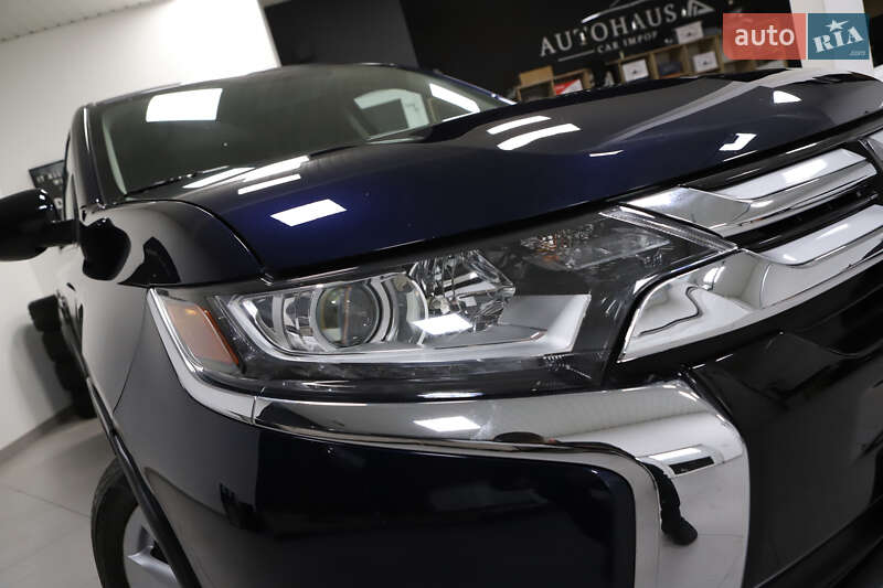 Mitsubishi Outlander 2017