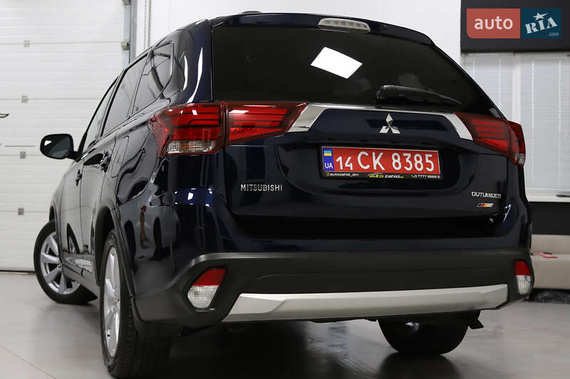 Mitsubishi Outlander 2017