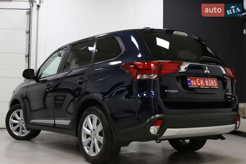 Mitsubishi Outlander 2017