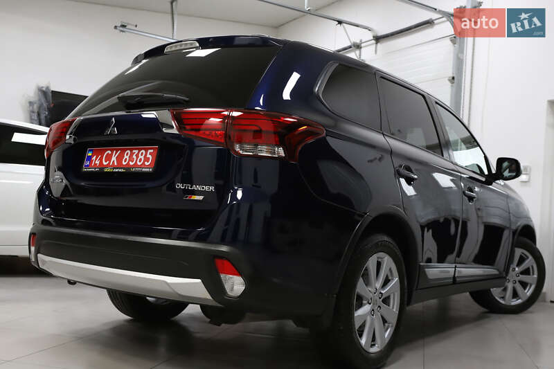 Mitsubishi Outlander 2017