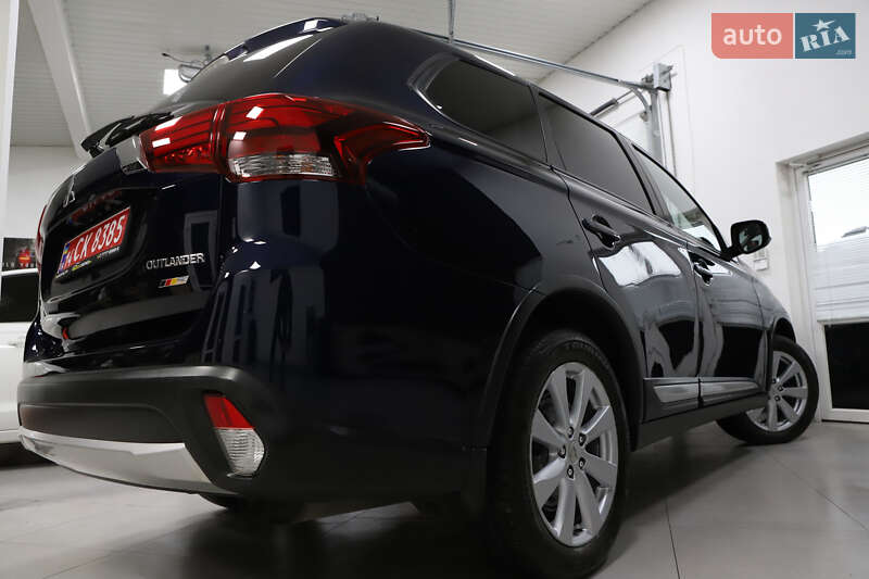 Mitsubishi Outlander 2017