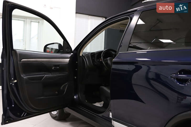 Mitsubishi Outlander 2017