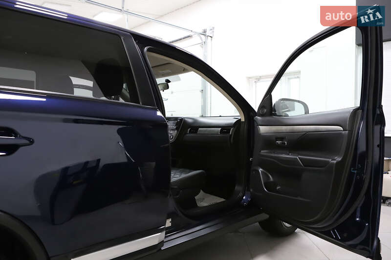 Mitsubishi Outlander 2017