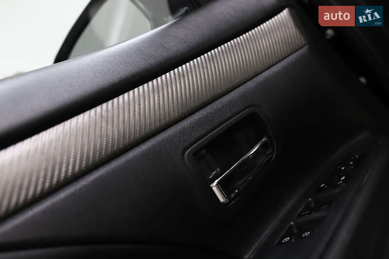 Mitsubishi Outlander 2017