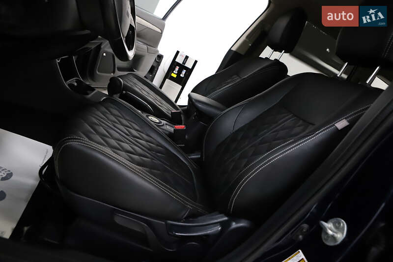 Mitsubishi Outlander 2017