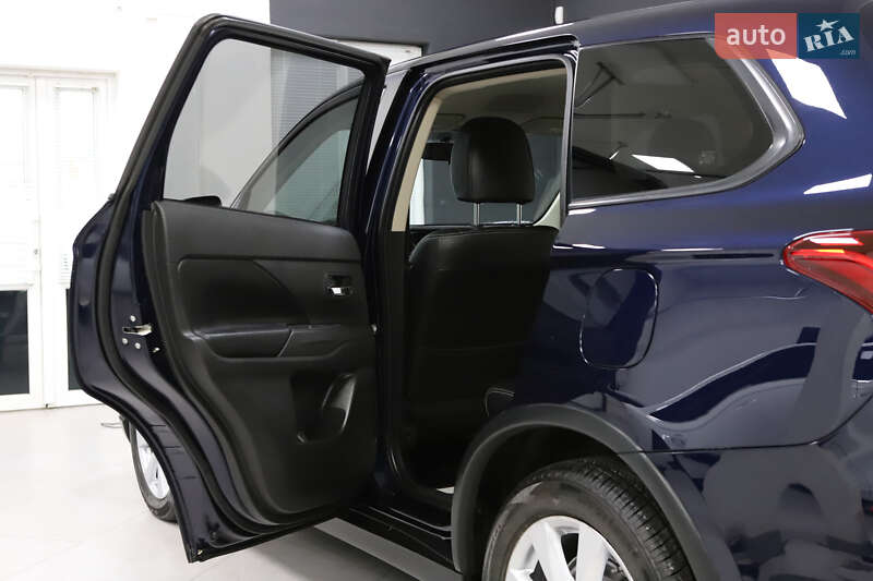 Mitsubishi Outlander 2017