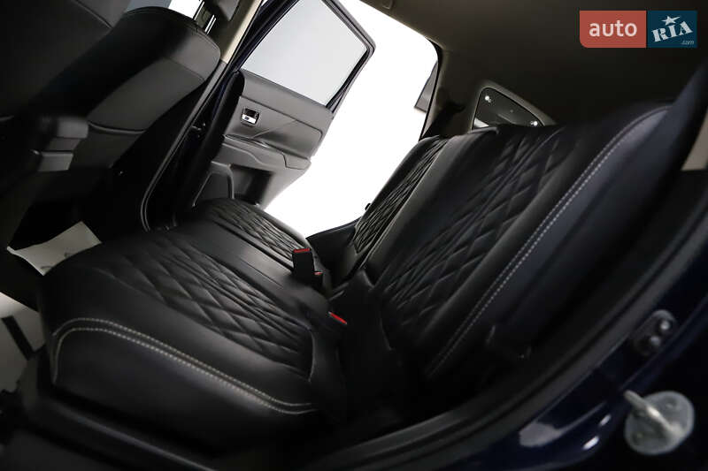 Mitsubishi Outlander 2017