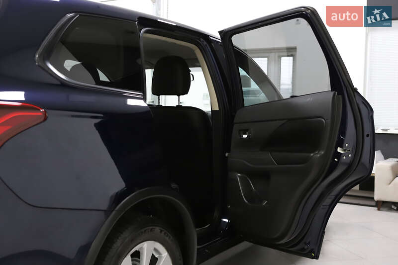 Mitsubishi Outlander 2017