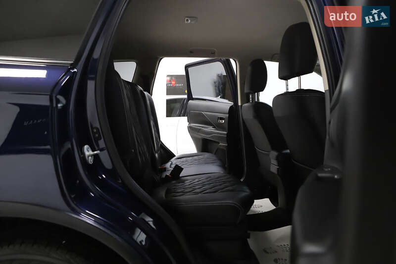 Mitsubishi Outlander 2017