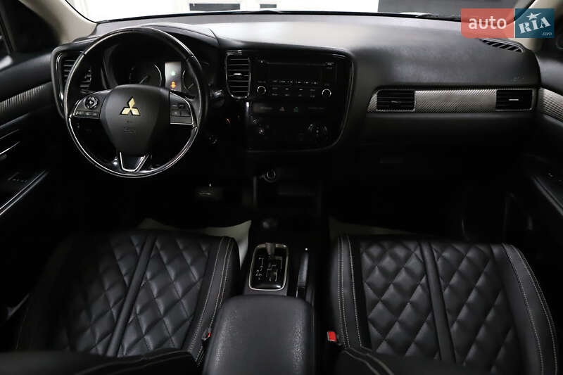 Mitsubishi Outlander 2017