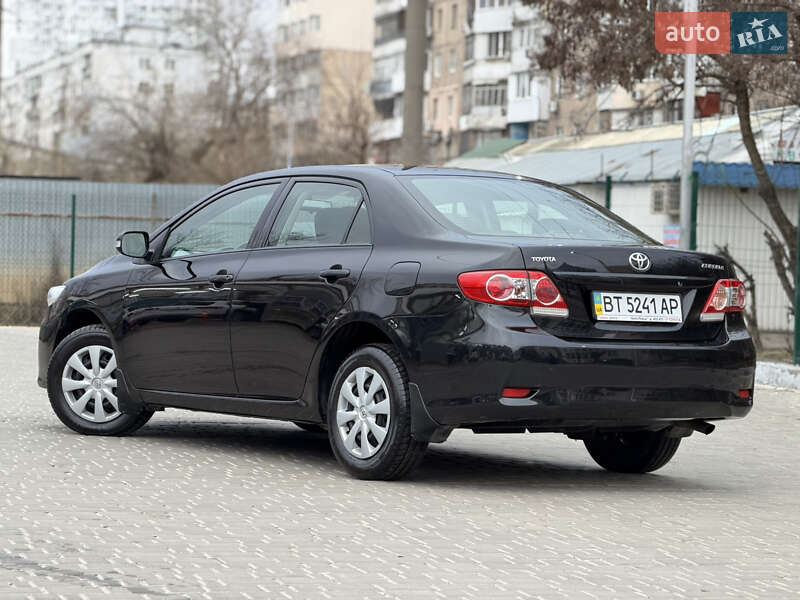 Toyota Corolla 2010