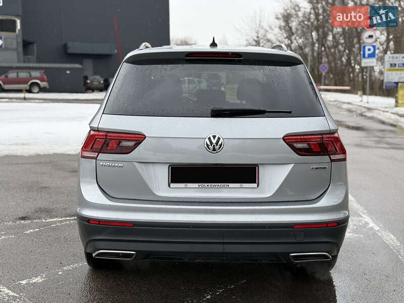 Volkswagen Tiguan 2021