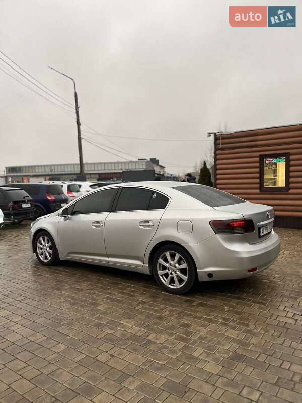 Toyota Avensis 2008