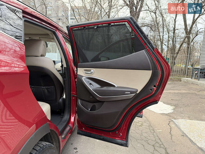 Hyundai Santa FE 2016