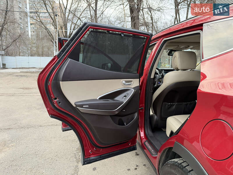 Hyundai Santa FE 2016