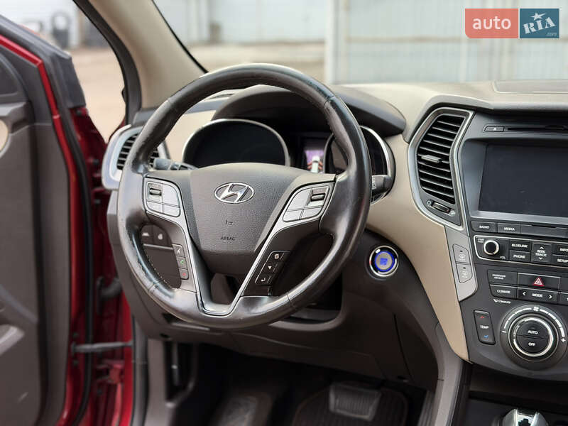 Hyundai Santa FE 2016