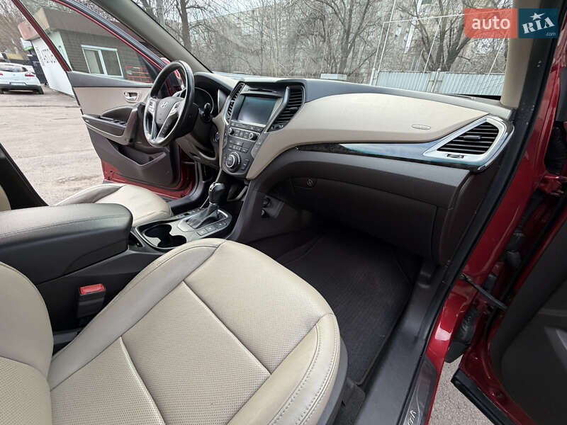 Hyundai Santa FE 2016