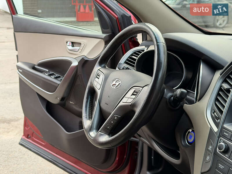 Hyundai Santa FE 2016