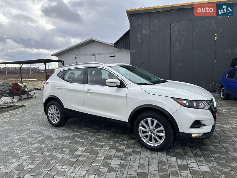 Nissan Rogue Sport 2020