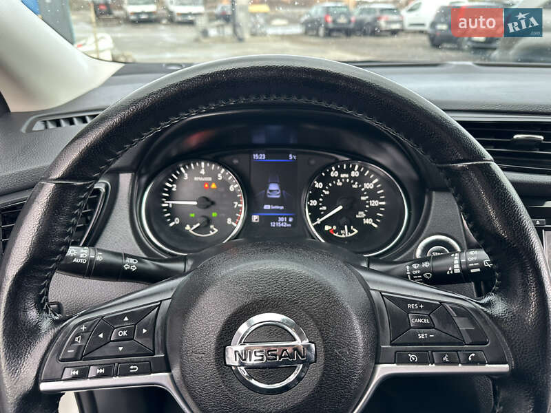 Nissan Rogue Sport 2020