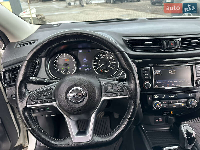 Nissan Rogue Sport 2020