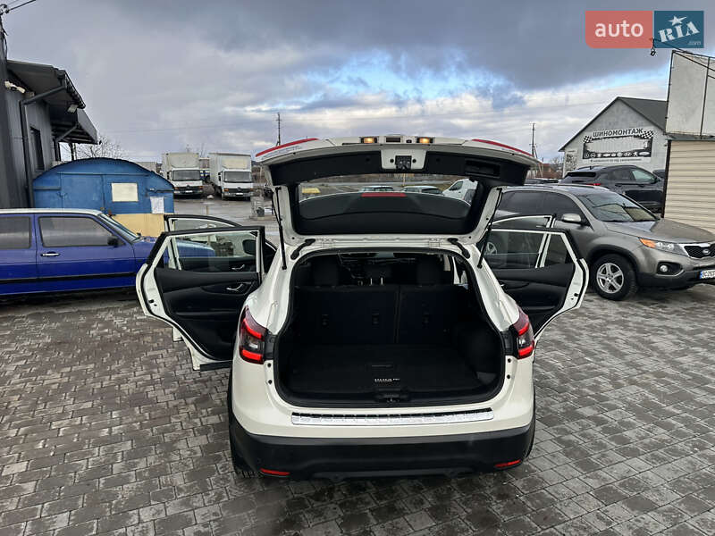 Nissan Rogue Sport 2020