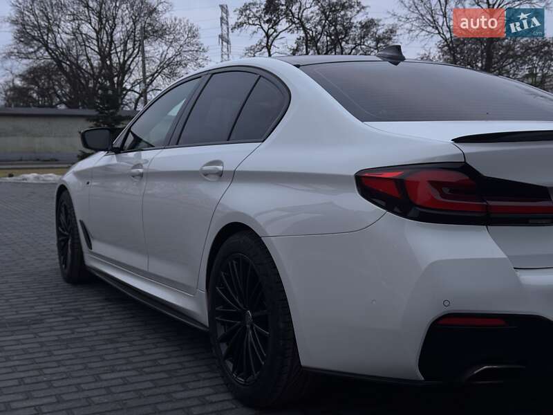 BMW 5 Series 2019