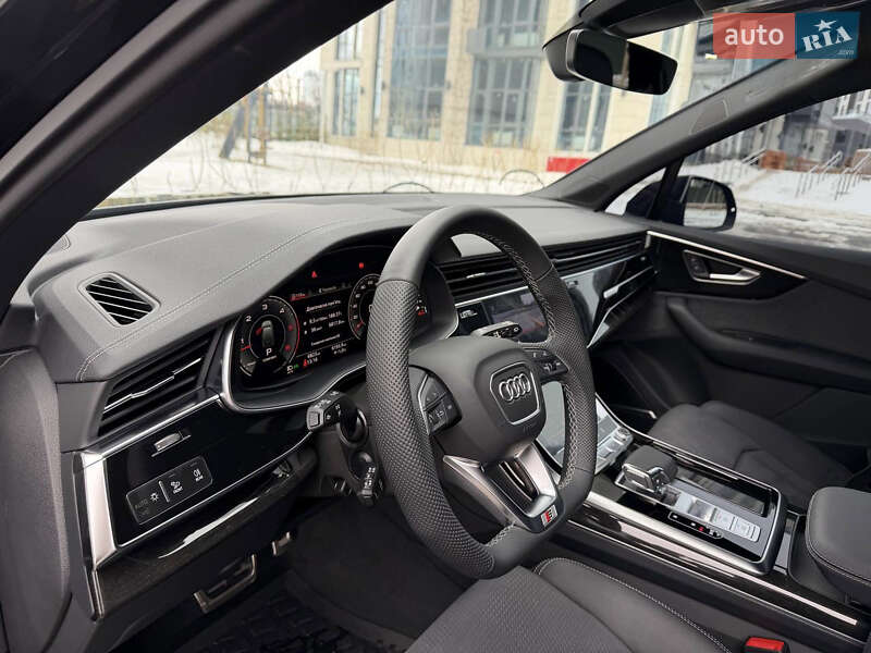 Audi-10