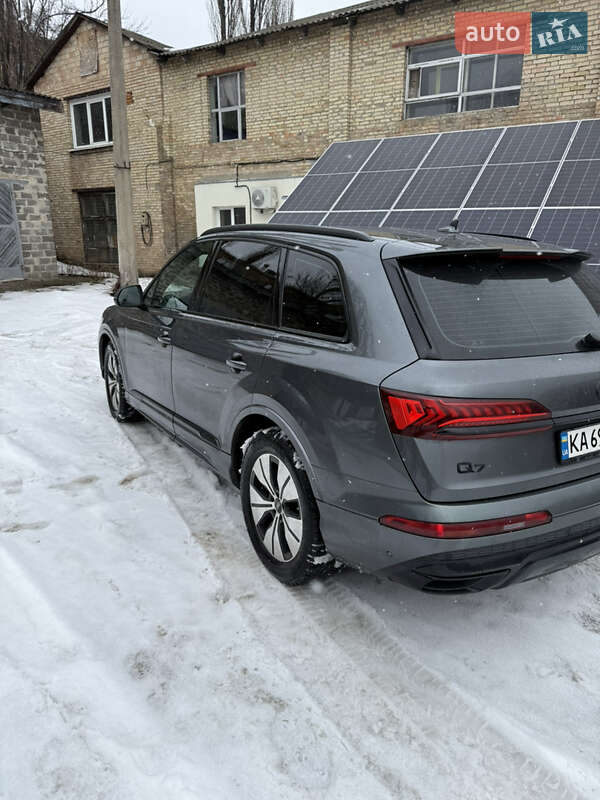 Audi-19
