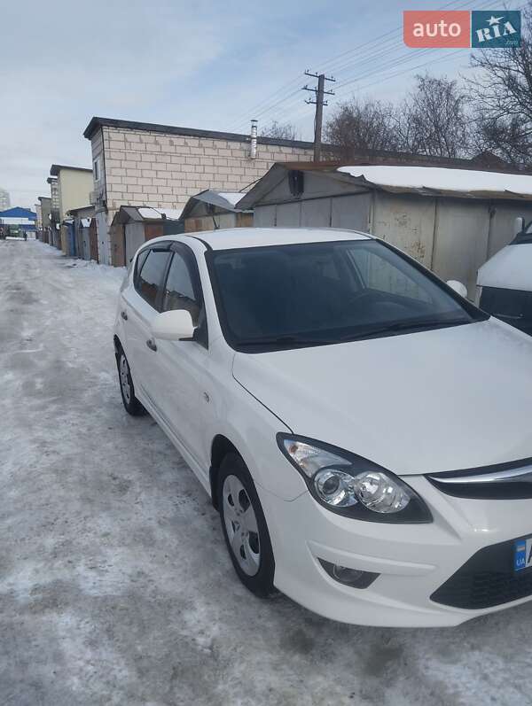 Hyundai i30 2011