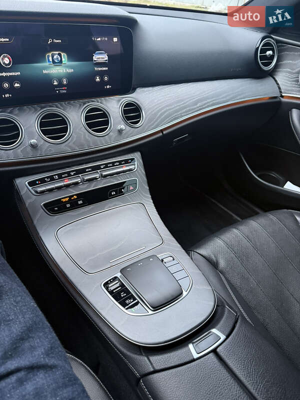 Mercedes-Benz E-Class 2020