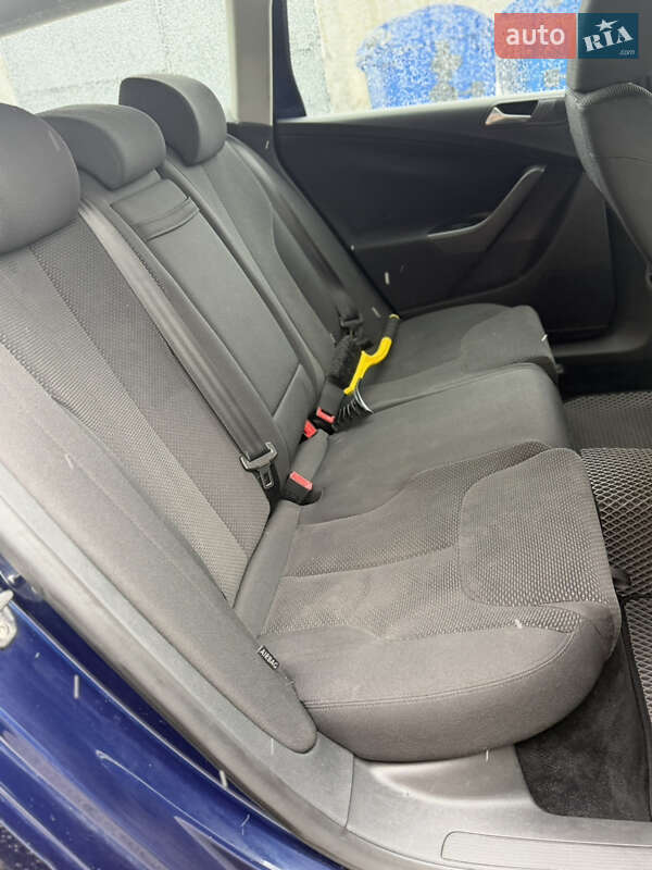 Volkswagen Passat 2008