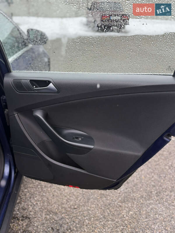 Volkswagen Passat 2008