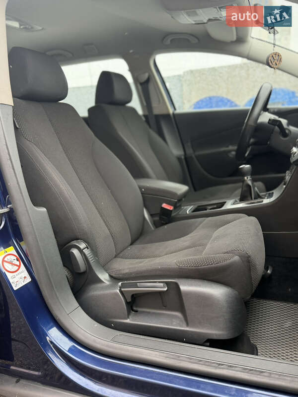 Volkswagen Passat 2008