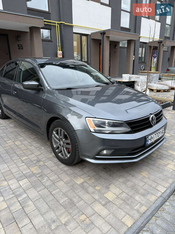 Volkswagen Jetta 2015