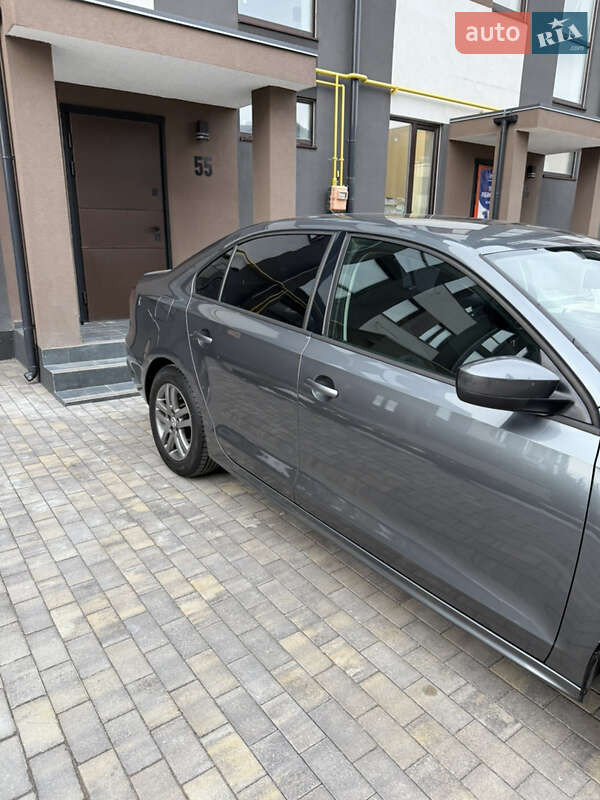 Volkswagen Jetta 2015