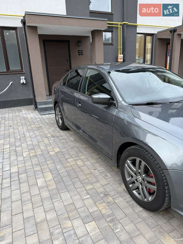 Volkswagen Jetta 2015