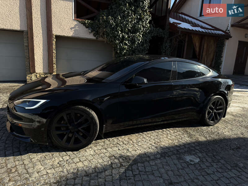Tesla Model S 2022