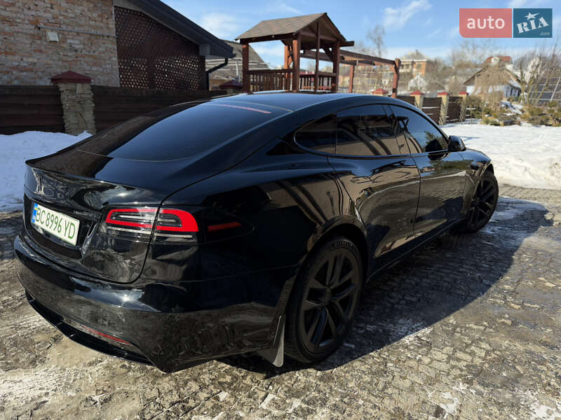 Tesla Model S 2022