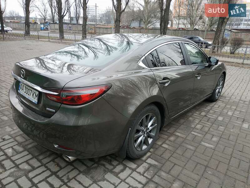 Mazda 6 2019