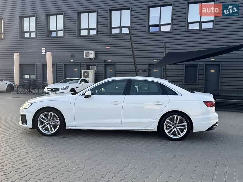 Audi A4 2024