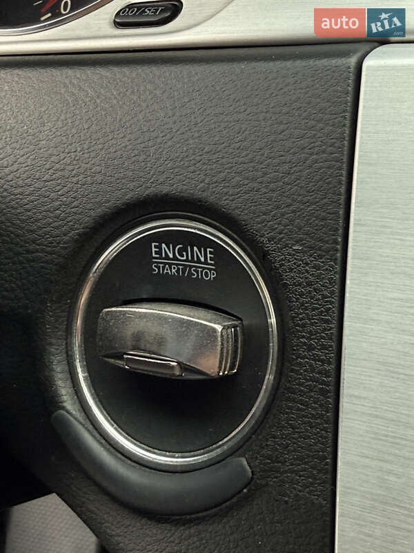 Volkswagen Passat 2012