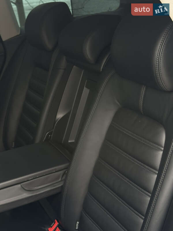 Volkswagen Passat 2012