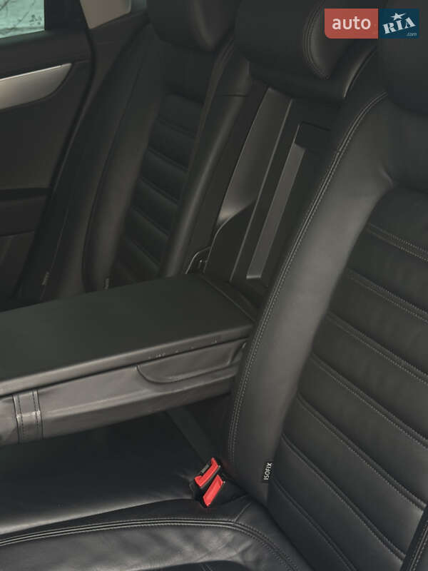 Volkswagen Passat 2012