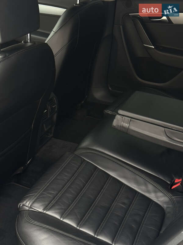 Volkswagen Passat 2012