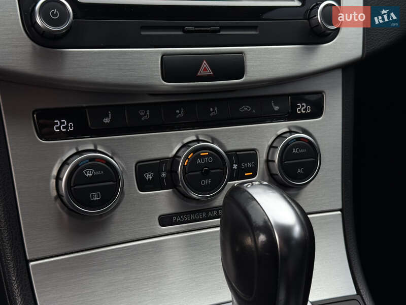 Volkswagen Passat 2012