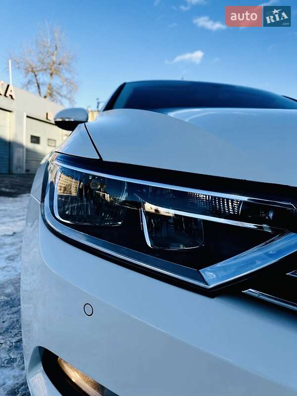 Volkswagen Passat 2015