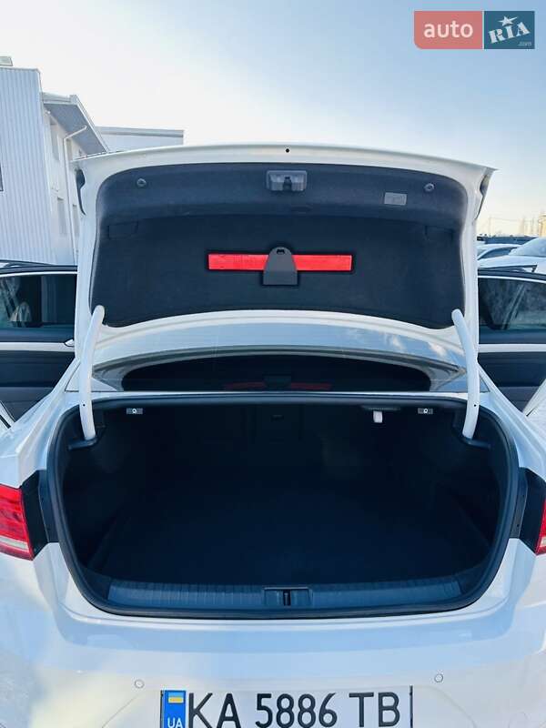 Volkswagen Passat 2015