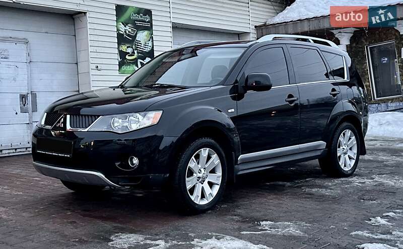 Mitsubishi Outlander XL 2009